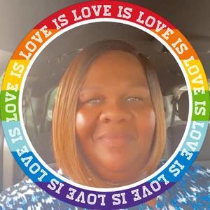 Meet your Posher, Janet